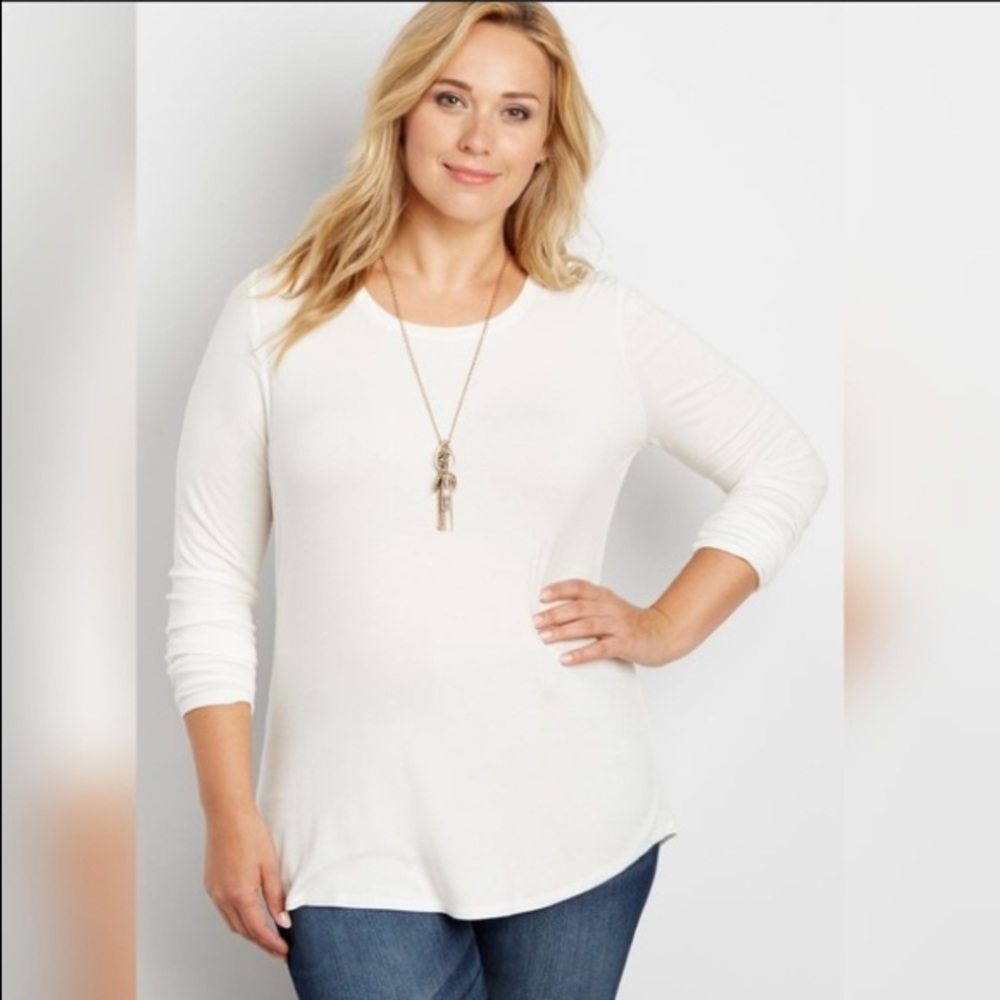 Maurices 24/7 white long sleeve tee